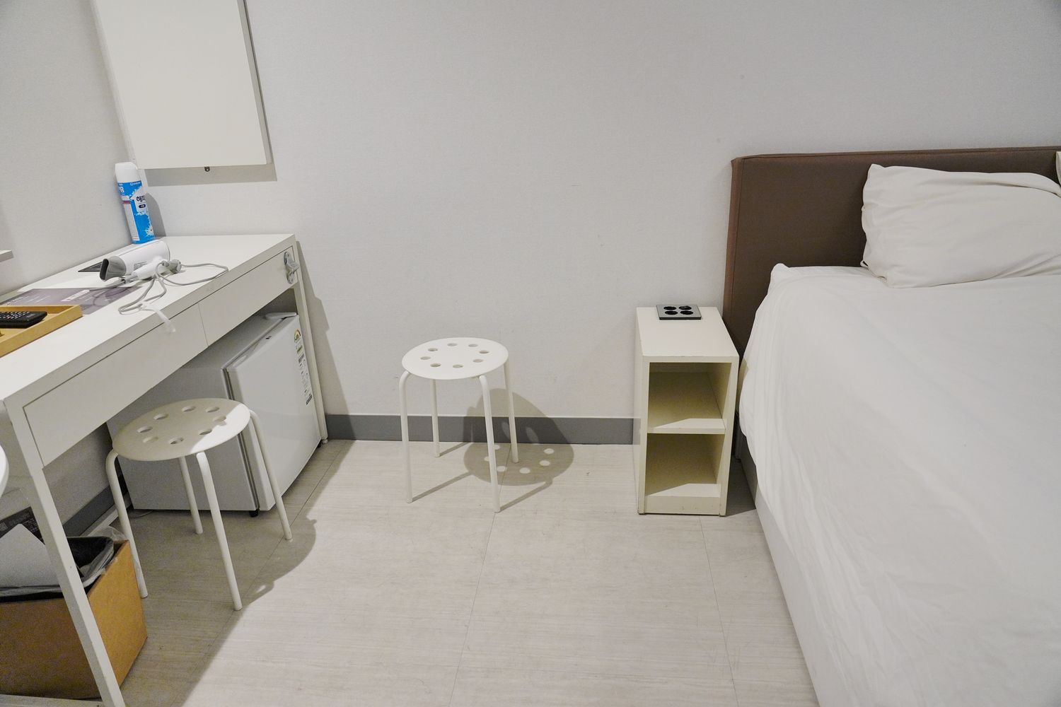 梨大新村H大道飯店(H Avenue Hotel Idae Sinchon)｜入住一晚每人不用 1000 元! @混血珊莎的奇幻旅程