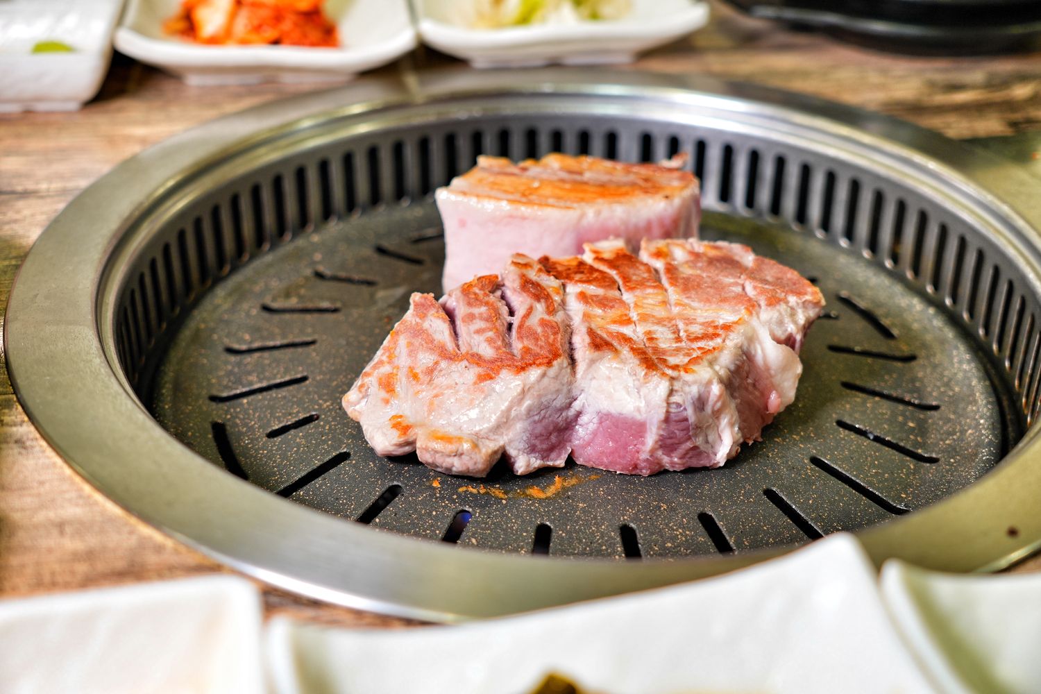 853韓式燒烤餐廳|仁寺洞美食推薦，傳統韓屋排隊名店! @混血珊莎的奇幻旅程
