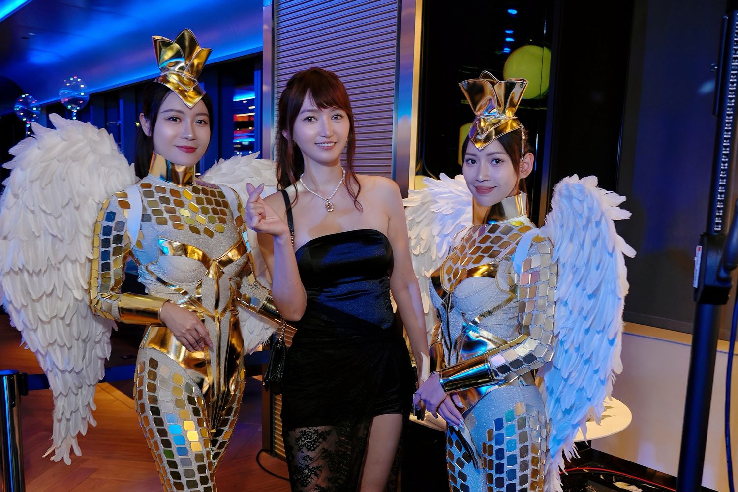 Rolling Bar 滾 BAR｜臺中勤美洲際酒店酒吧，質感摩登新地標! @混血珊莎的奇幻旅程