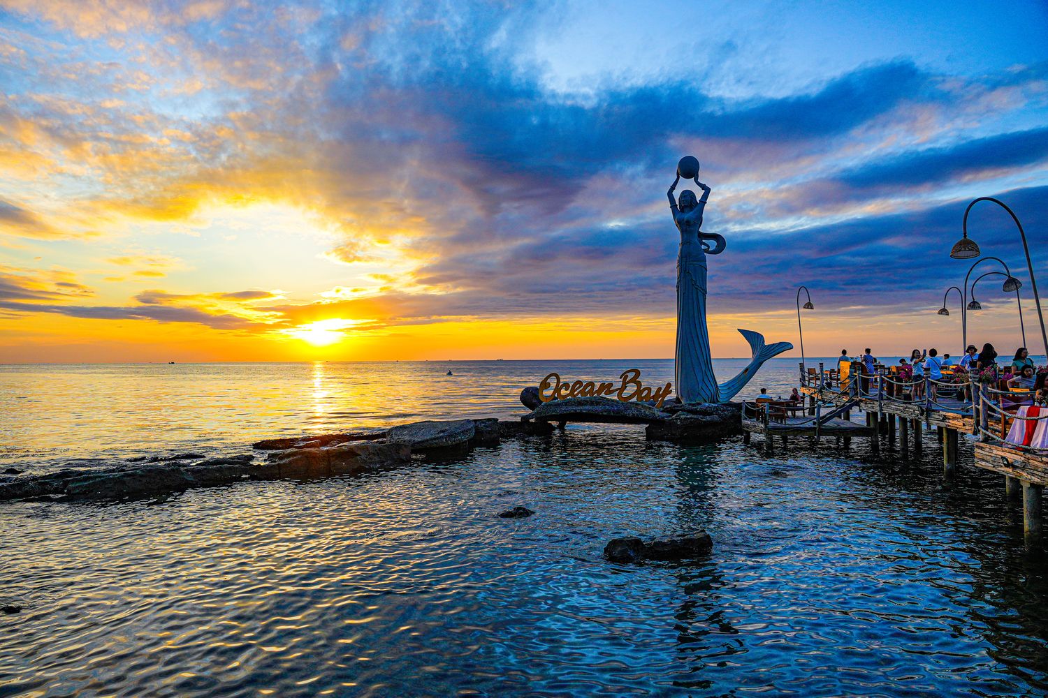 【2025富國島夕陽餐廳】精選 5 間富國島夕陽酒吧,浪漫氛圍首選! @混血珊莎的奇幻旅程 【2025富國島夕陽餐廳】精選 5 間富國島夕陽酒吧,浪漫氛圍首選! @混血珊莎的奇幻旅程