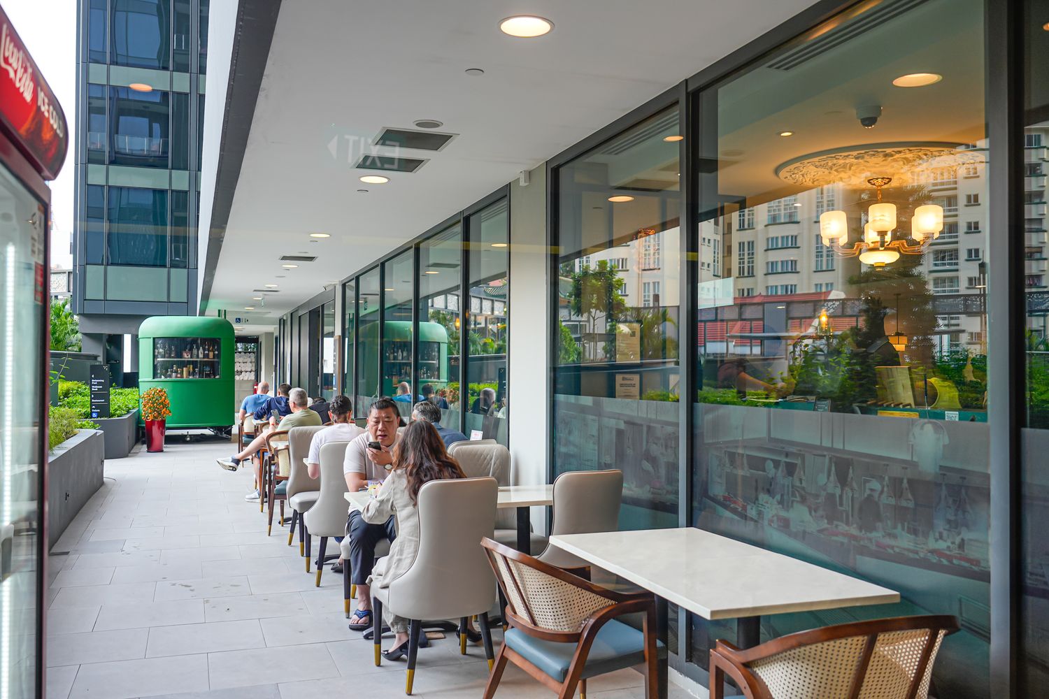 Mercure ICON Singapore City Centre| 2024 新開幕新加坡飯店推薦，地鐵站走路 3 分鐘! @混血珊莎的奇幻旅程