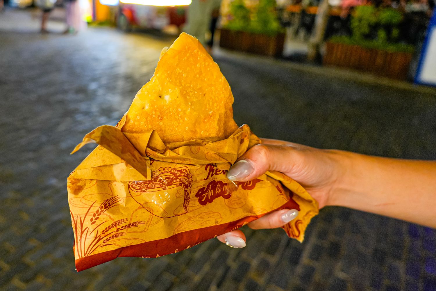 【2024富國島夜市】北中南區 4 間必逛夜市,龍蝦海鮮花生伴手禮通通有! @混血珊莎的奇幻旅程 【2024富國島夜市】北中南區 4 間必逛夜市,龍蝦海鮮花生伴手禮通通有! @混血珊莎的奇幻旅程