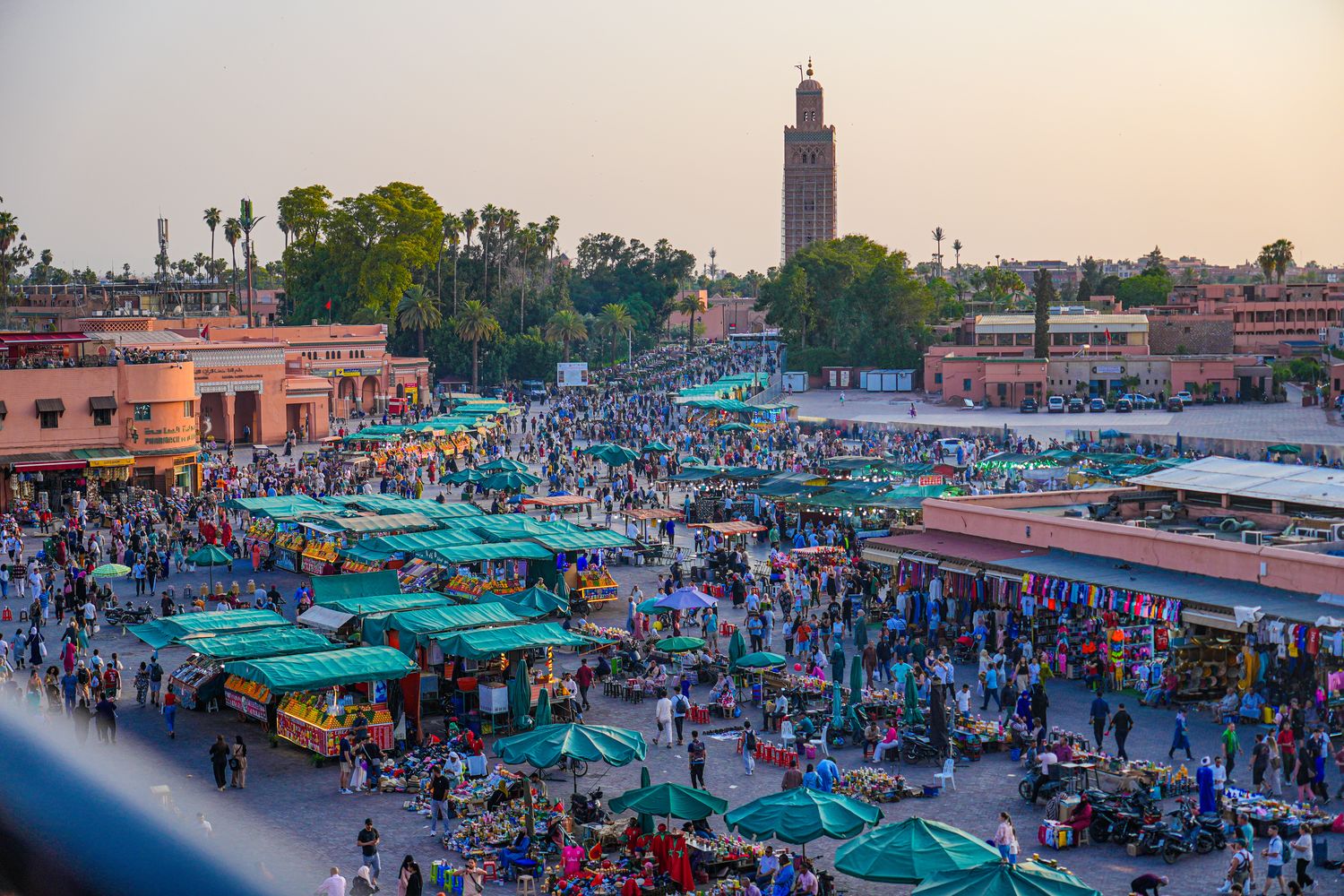 【摩洛哥Marrakech馬拉喀什一日遊攻略】熱門景點、市集必買與機場交通全解析! @混血珊莎的奇幻旅程