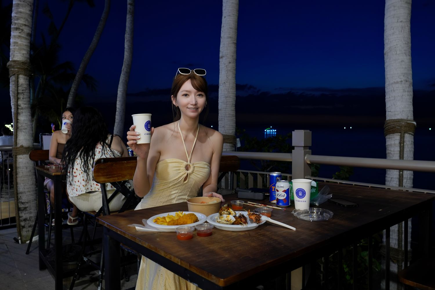 【2025富國島景點】精選 22 個富國島最新景點，遊樂園煙火表演火舞秀! @混血珊莎的奇幻旅程