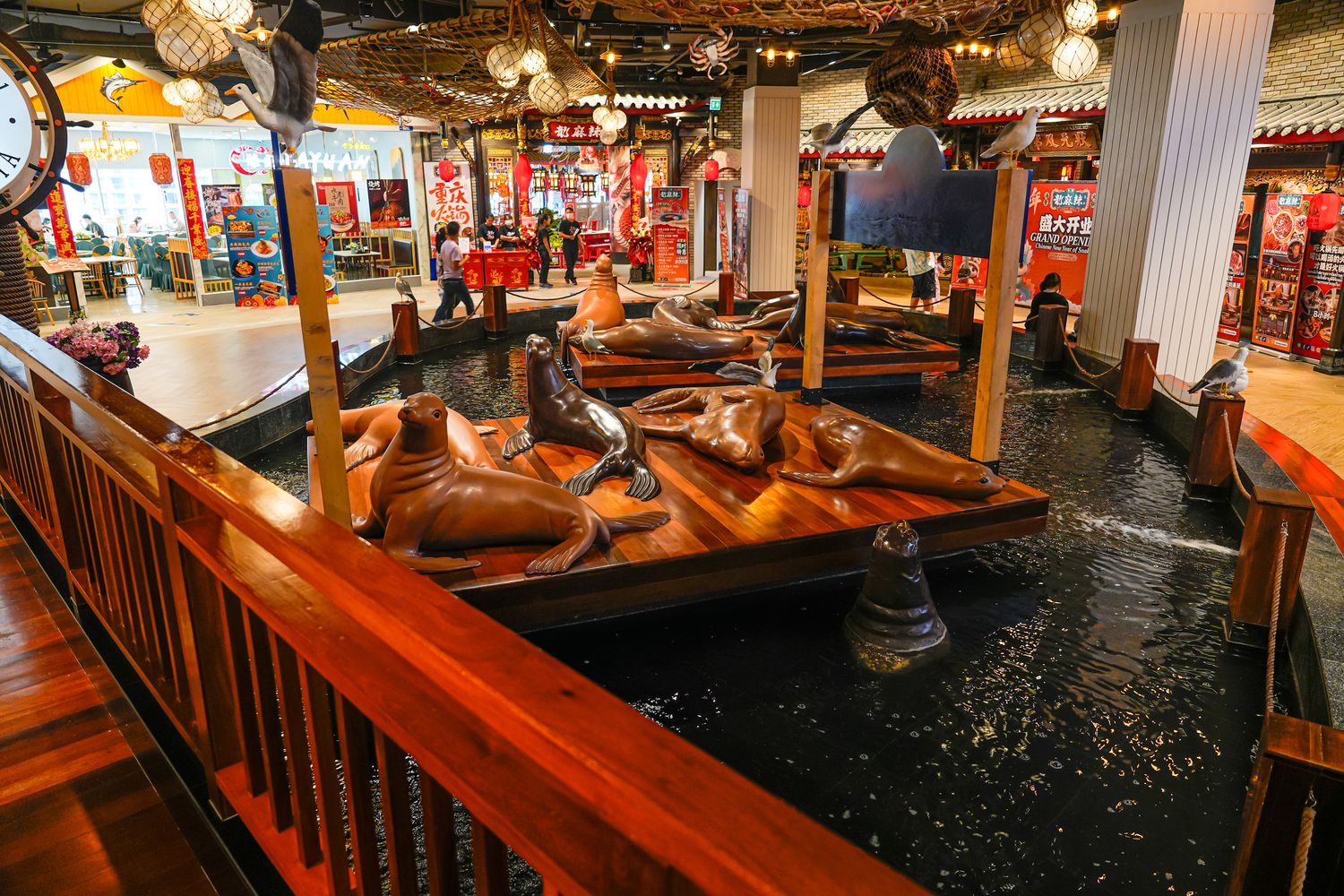 Terminal21 Pattaya|芭達雅購物中心帶你環遊世界，樓層、品牌、必買、必吃全攻略! @混血珊莎的奇幻旅程