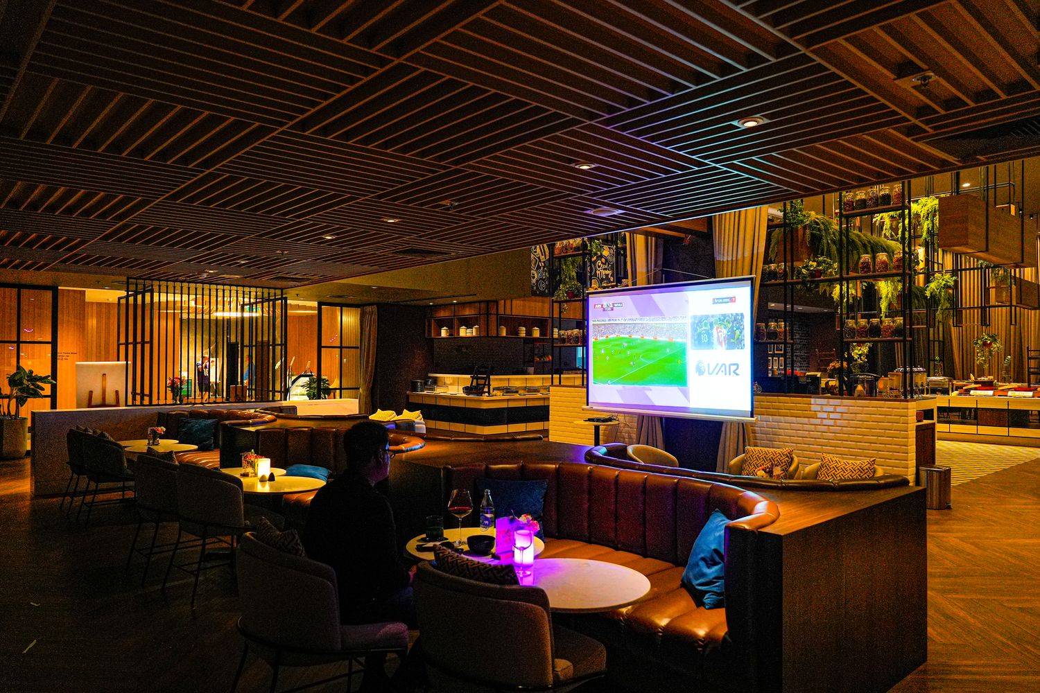 Avani Sukhumvit Bangkok 曼谷素坤逸安凡尼飯店｜On Nut站住宿高空景觀，捷運飯店連通! @混血珊莎的奇幻旅程