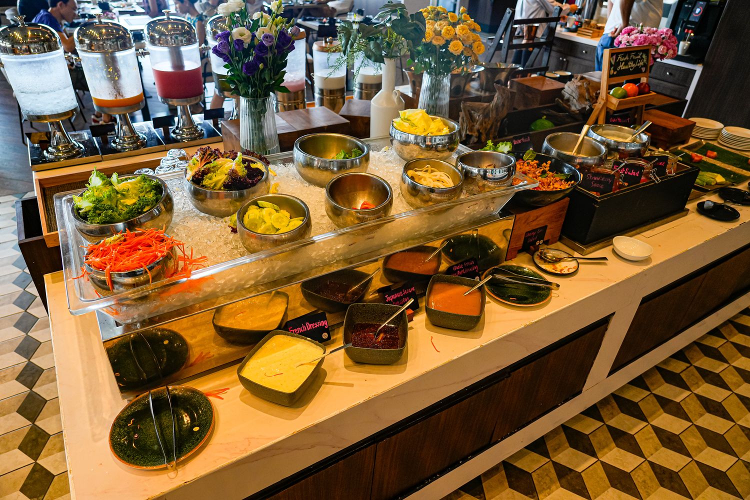 Avani Sukhumvit Bangkok 曼谷素坤逸安凡尼飯店｜On Nut站住宿高空景觀，捷運飯店連通! @混血珊莎的奇幻旅程