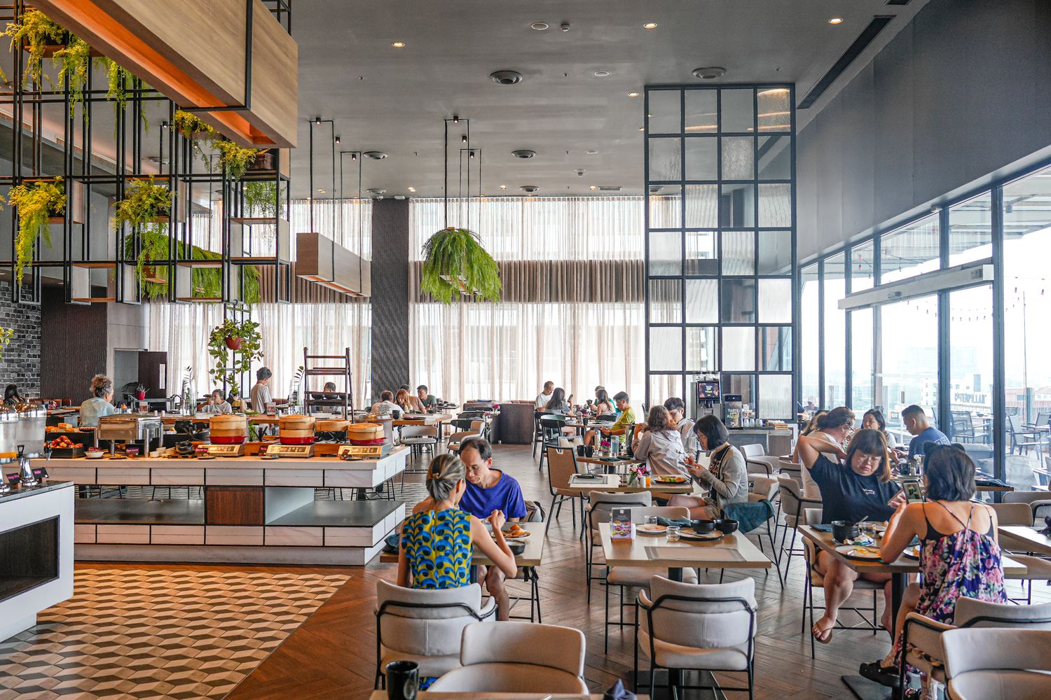 Avani Sukhumvit Bangkok 曼谷素坤逸安凡尼飯店｜On Nut站住宿高空景觀，捷運飯店連通! @混血珊莎的奇幻旅程