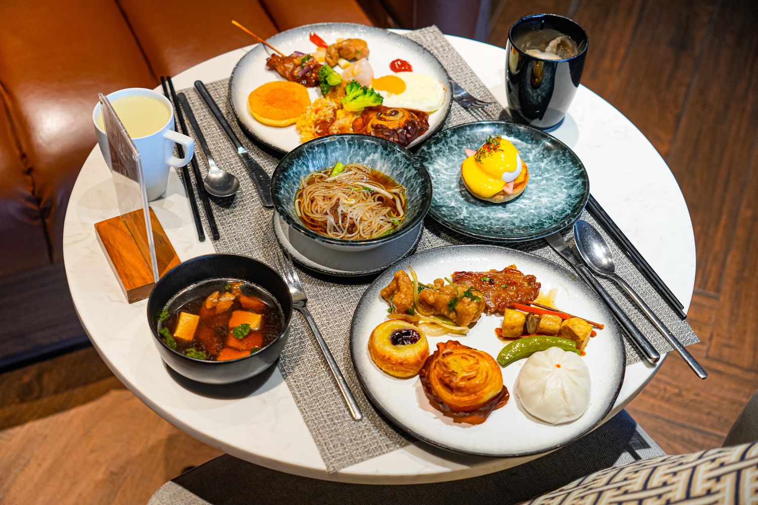 Avani Sukhumvit Bangkok 曼谷素坤逸安凡尼飯店｜On Nut站住宿高空景觀，捷運飯店連通! @混血珊莎的奇幻旅程