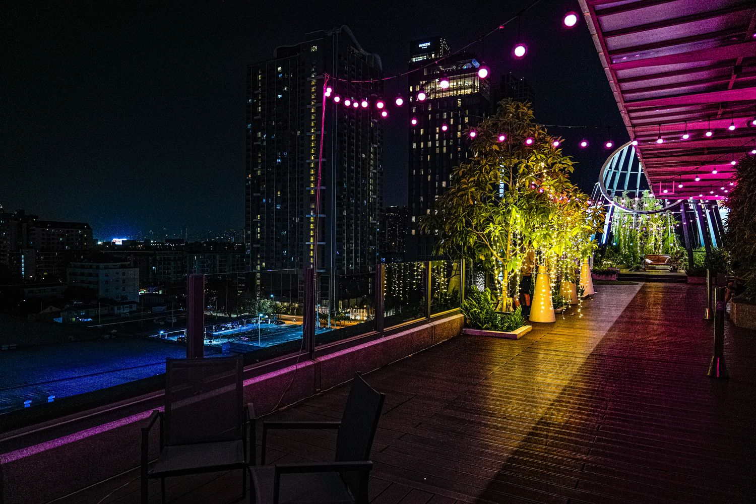 Avani Sukhumvit Bangkok 曼谷素坤逸安凡尼飯店｜On Nut站住宿高空景觀，捷運飯店連通! @混血珊莎的奇幻旅程