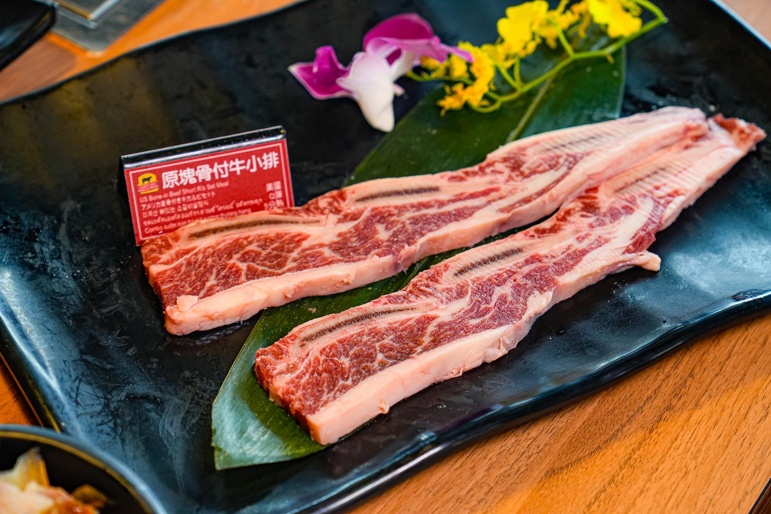 熊一頂級燒肉｜基隆燒肉推薦吃到飽 598 元起，好停車無敵海景第一排! @混血珊莎的奇幻旅程