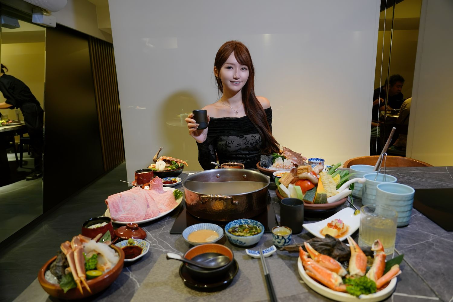 二本松涮涮屋本館｜松葉蟹雙人套餐開箱一次解鎖五種吃法，約會聚餐這家最值得！ @混血珊莎的奇幻旅程
