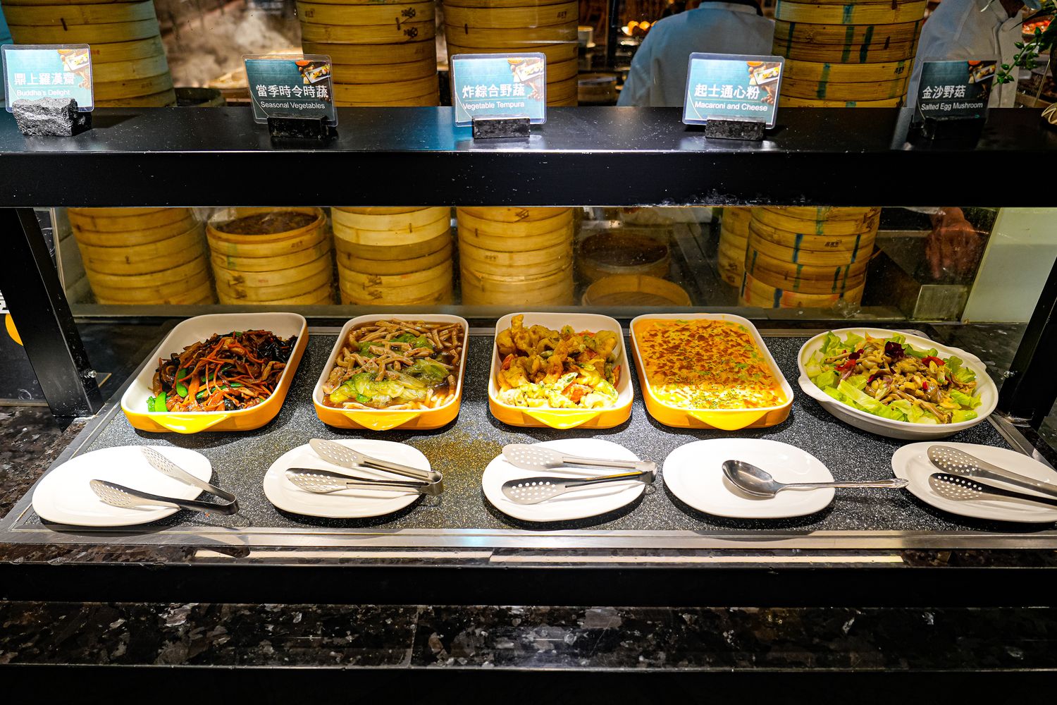 豐FOOD海陸百匯 鮪魚季｜台北自助餐吃到飽，澎湃現流海鮮多國料理任你吃，週五限定鮪魚現切秀! @混血珊莎的奇幻旅程