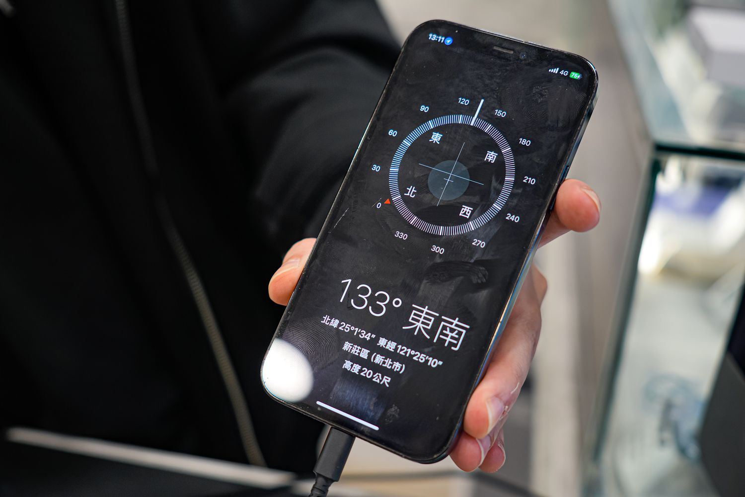 保衛站｜iPhone換電池推薦，全台門市 60 分鐘快速維修，保固半年業界最長! @混血珊莎的奇幻旅程