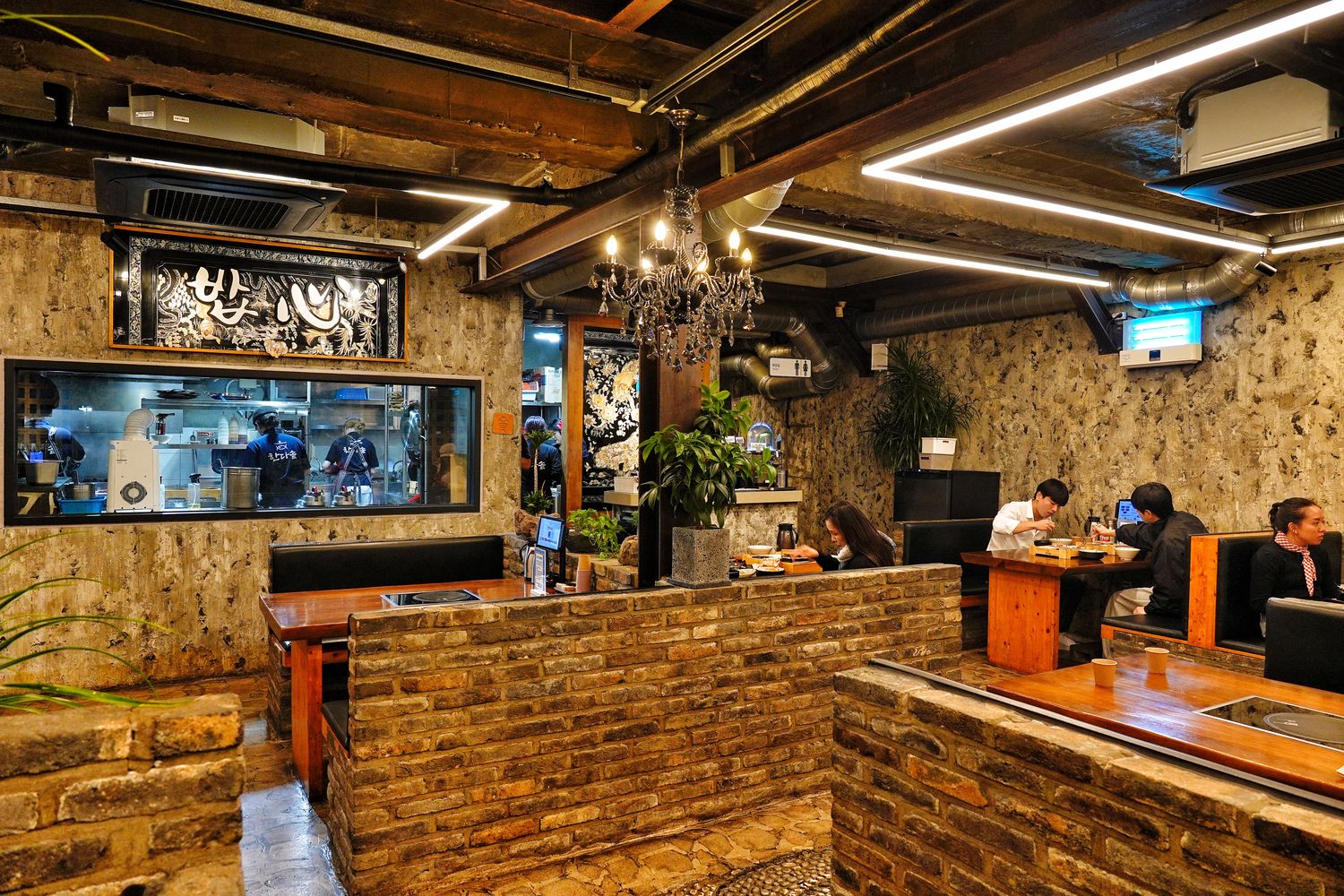Handasot 韓多鍋總店|人氣廣安里美食,釜山釜飯專賣店 ! @混血珊莎的奇幻旅程 Handasot 韓多鍋總店|人氣廣安里美食,釜山釜飯專賣店 ! @混血珊莎的奇幻旅程