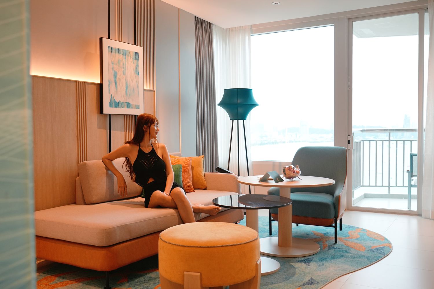 Holiday Inn Pattaya 芭達雅假日酒店｜海景套房伴美景入眠，芭達雅推薦飯店! @混血珊莎的奇幻旅程