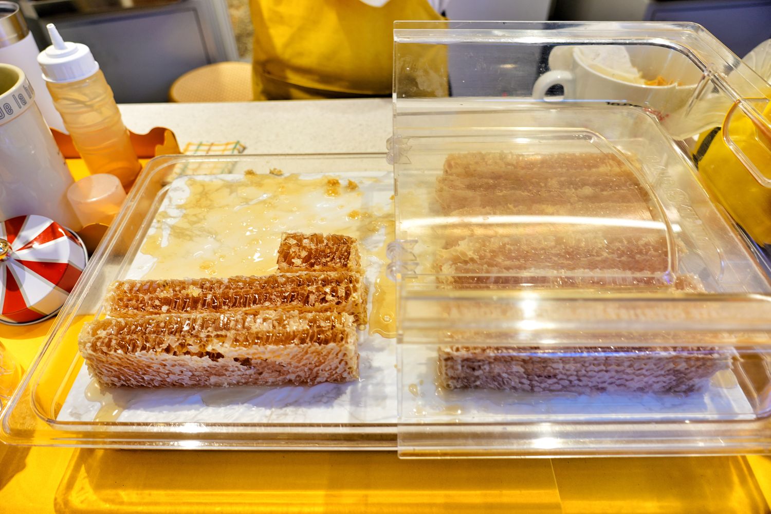 海雲台市場 必吃Honey Ba Beoljip Ice Cream 蜂巢冰淇淋 @混血珊莎的奇幻旅程