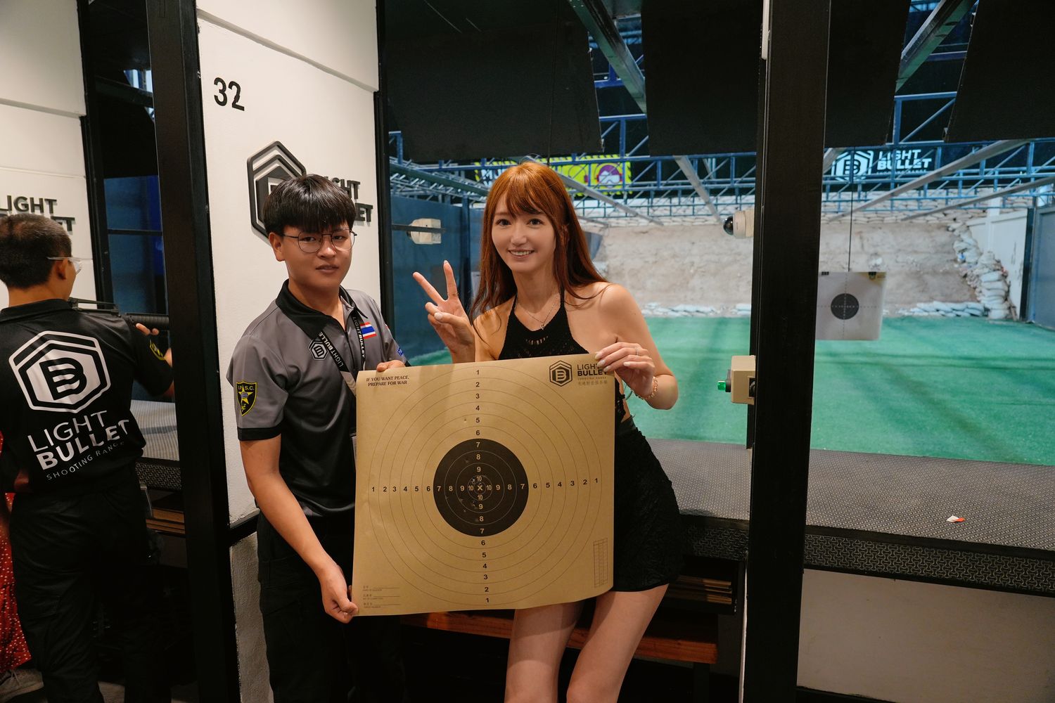 Light Bullet Shooting Range|芭達雅景點推薦，亞洲最大射擊場，中文教練 1 對 1 教學! @混血珊莎的奇幻旅程