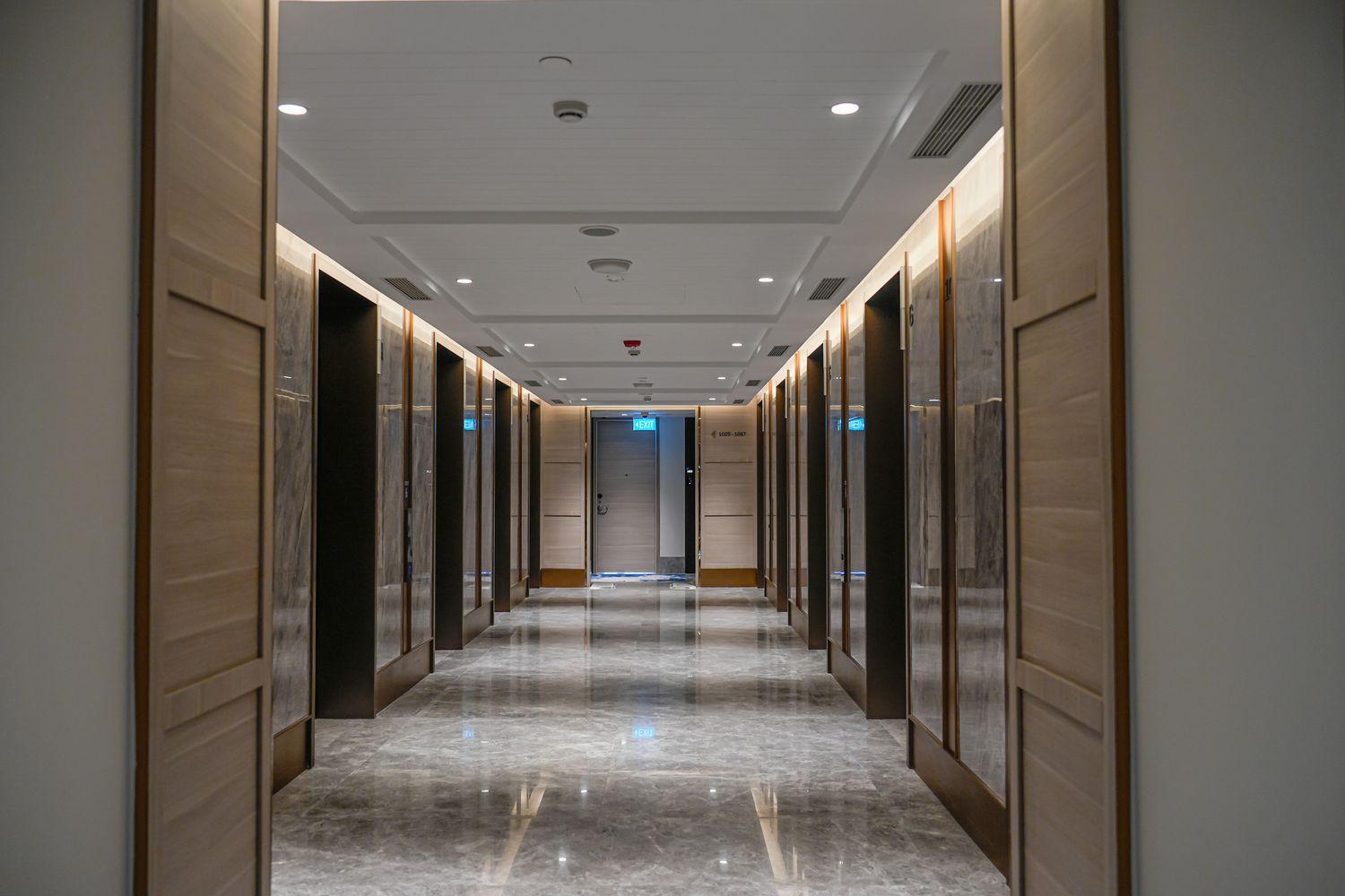 Mercure ICON Singapore City Centre| 2024 新開幕新加坡飯店推薦，地鐵站走路 3 分鐘! @混血珊莎的奇幻旅程