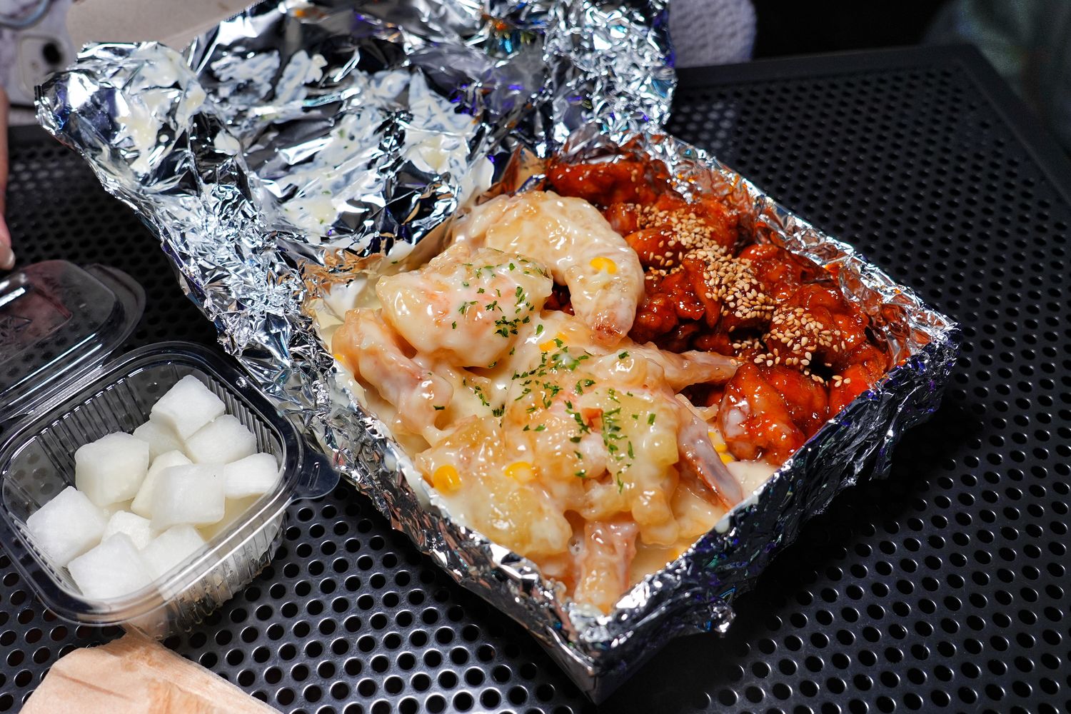 Millac the Market 釜山水邊公園|集結DJ、音樂、美食、文創市集最潮新據點! @混血珊莎的奇幻旅程