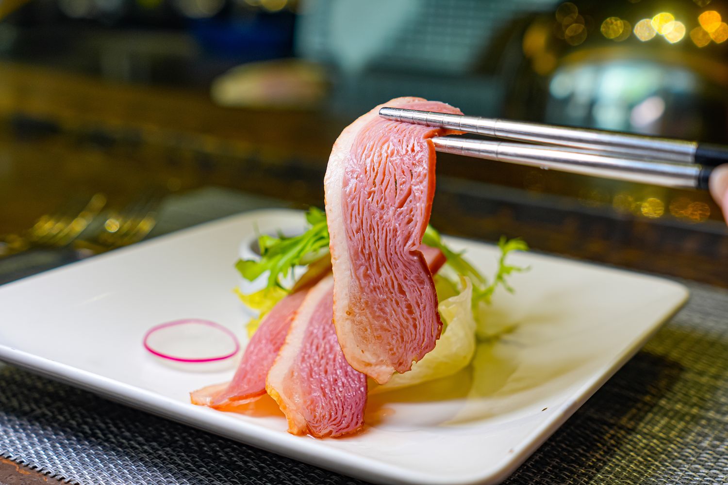 【南京復興站美食】明水然無菜單鐵板燒 慶城店｜網友激推全台最強鐵板燒! @混血珊莎的奇幻旅程