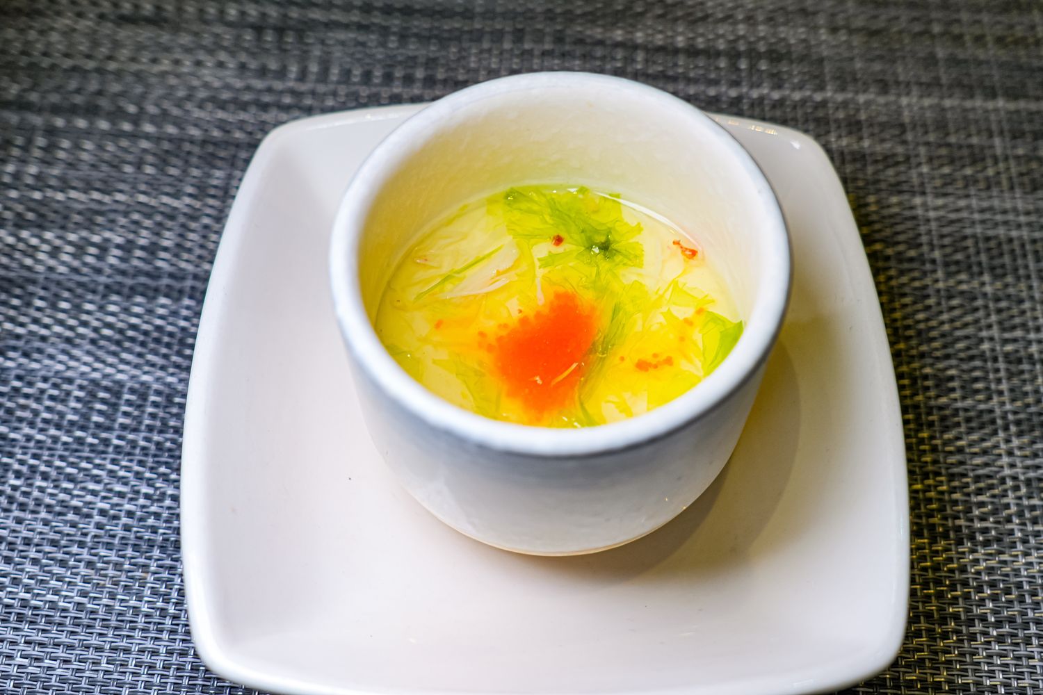 【南京復興站美食】明水然無菜單鐵板燒 慶城店｜網友激推全台最強鐵板燒! @混血珊莎的奇幻旅程
