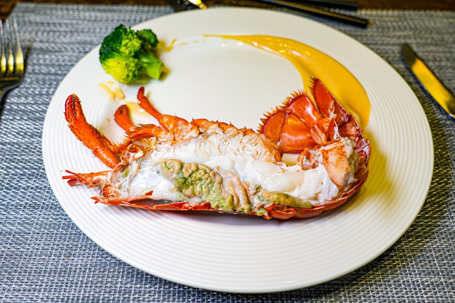 【南京復興站美食】明水然無菜單鐵板燒 慶城店｜網友激推全台最強鐵板燒! @混血珊莎的奇幻旅程
