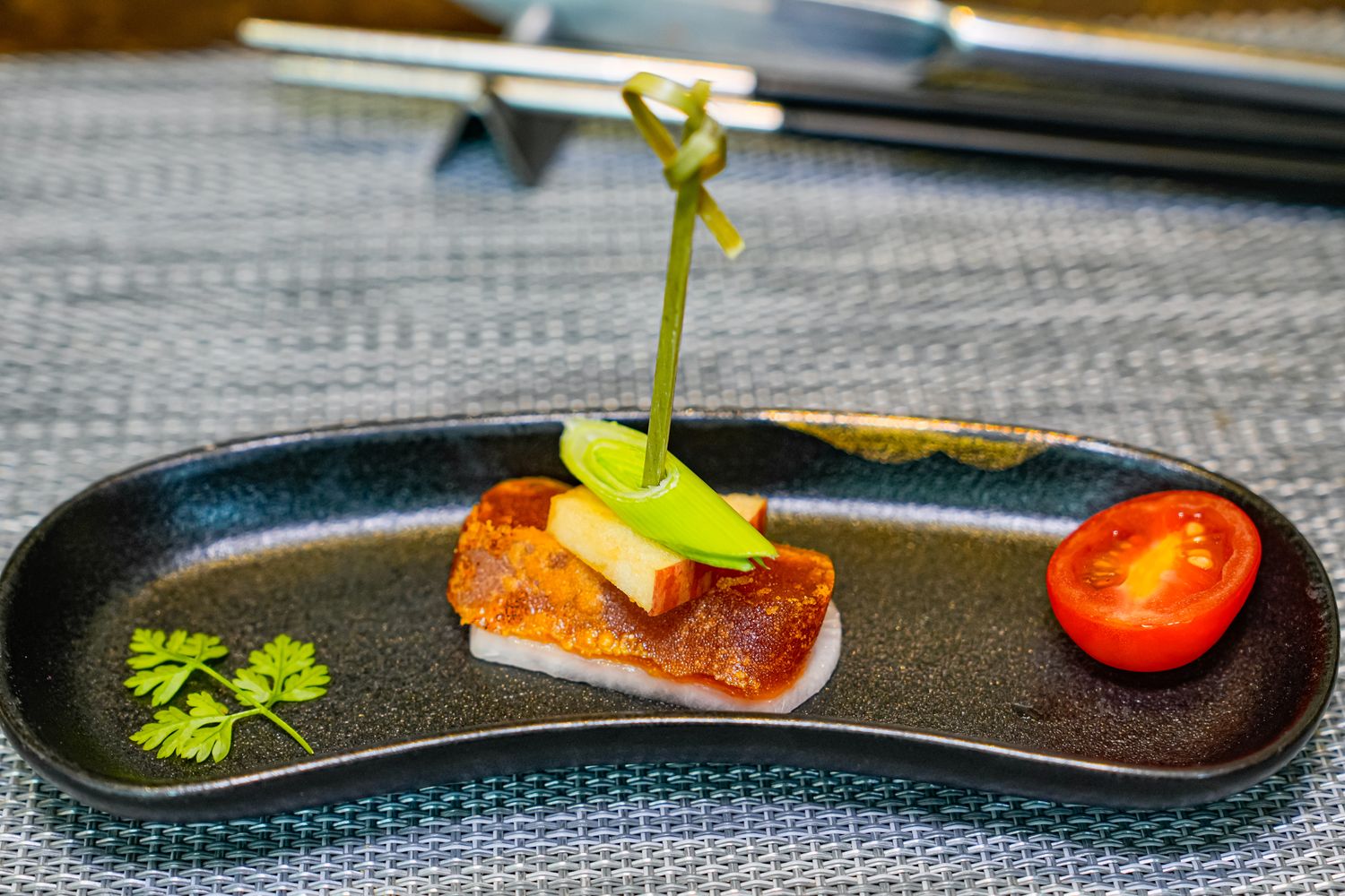 【南京復興站美食】明水然無菜單鐵板燒 慶城店｜網友激推全台最強鐵板燒! @混血珊莎的奇幻旅程