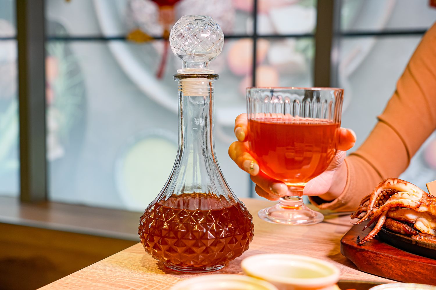板橋吃到飽｜牛室炙燒牛排板橋府中店，平日自助吧爽嗑百道料理 399 元起，板橋牛排! @混血珊莎的奇幻旅程