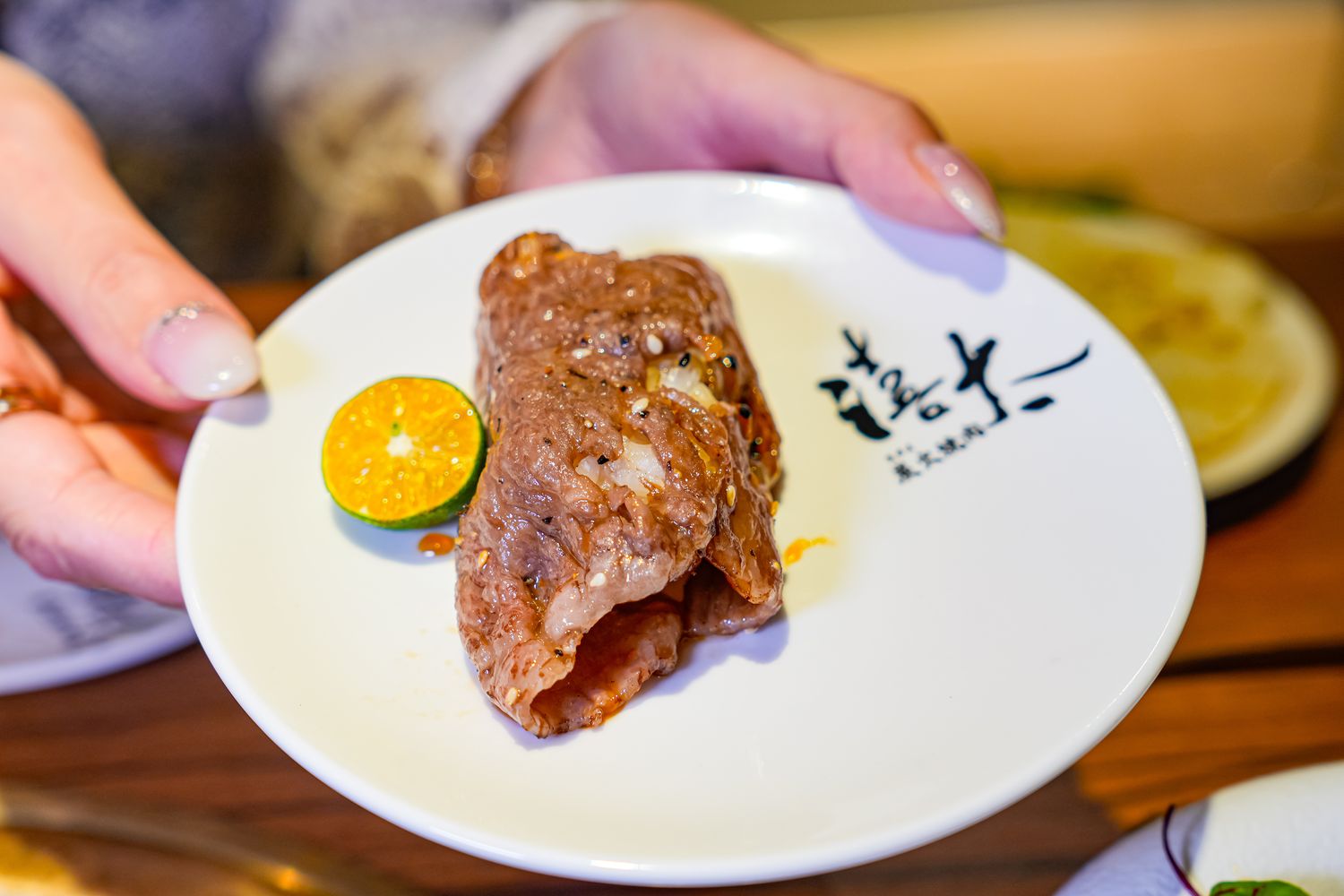 禧太炭火燒肉店｜必吃頂級日本熊本和王和牛，國父紀念館燒肉新指標! @混血珊莎的奇幻旅程