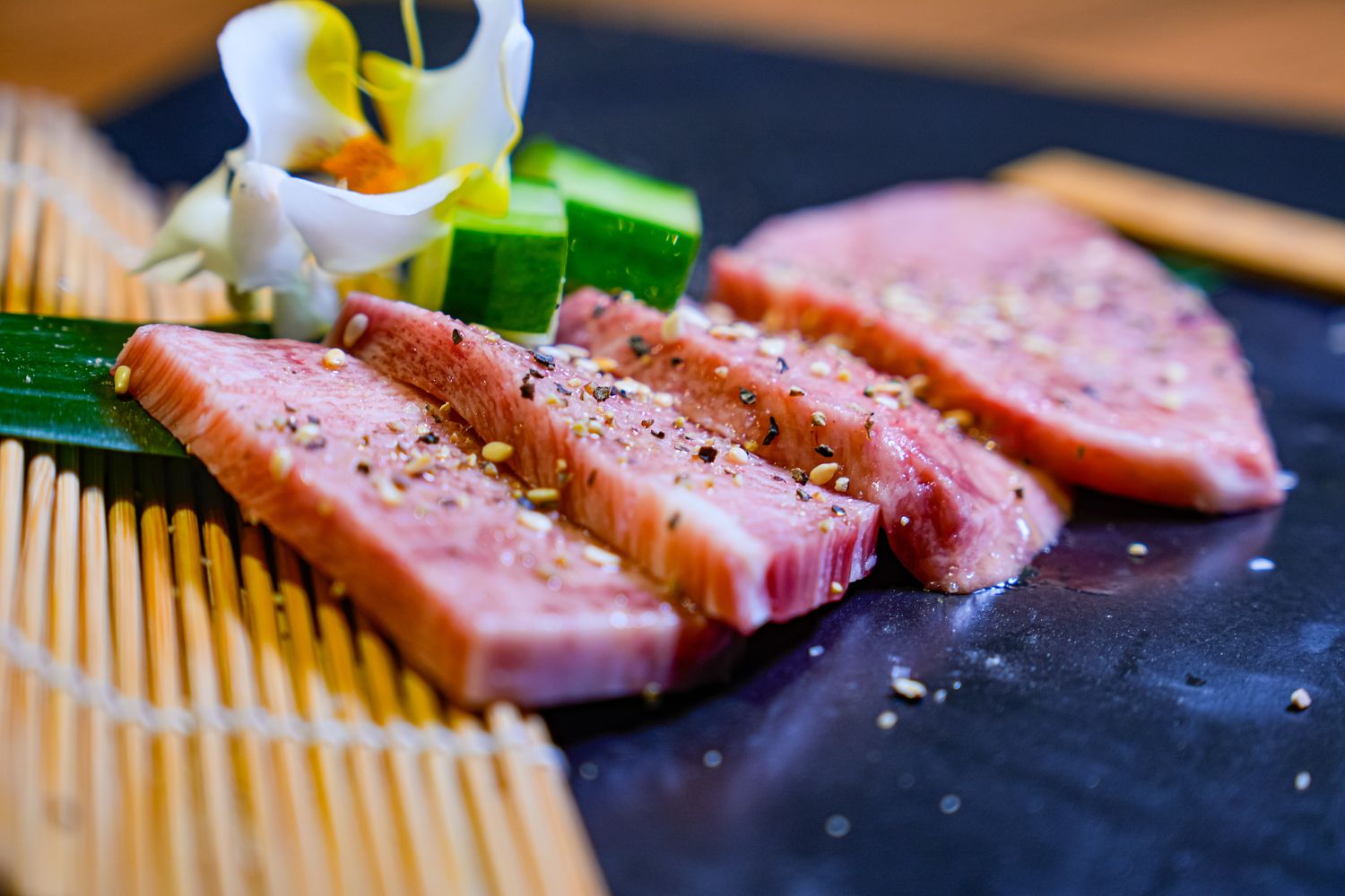 禧太炭火燒肉店｜必吃頂級日本熊本和王和牛，國父紀念館燒肉新指標! @混血珊莎的奇幻旅程