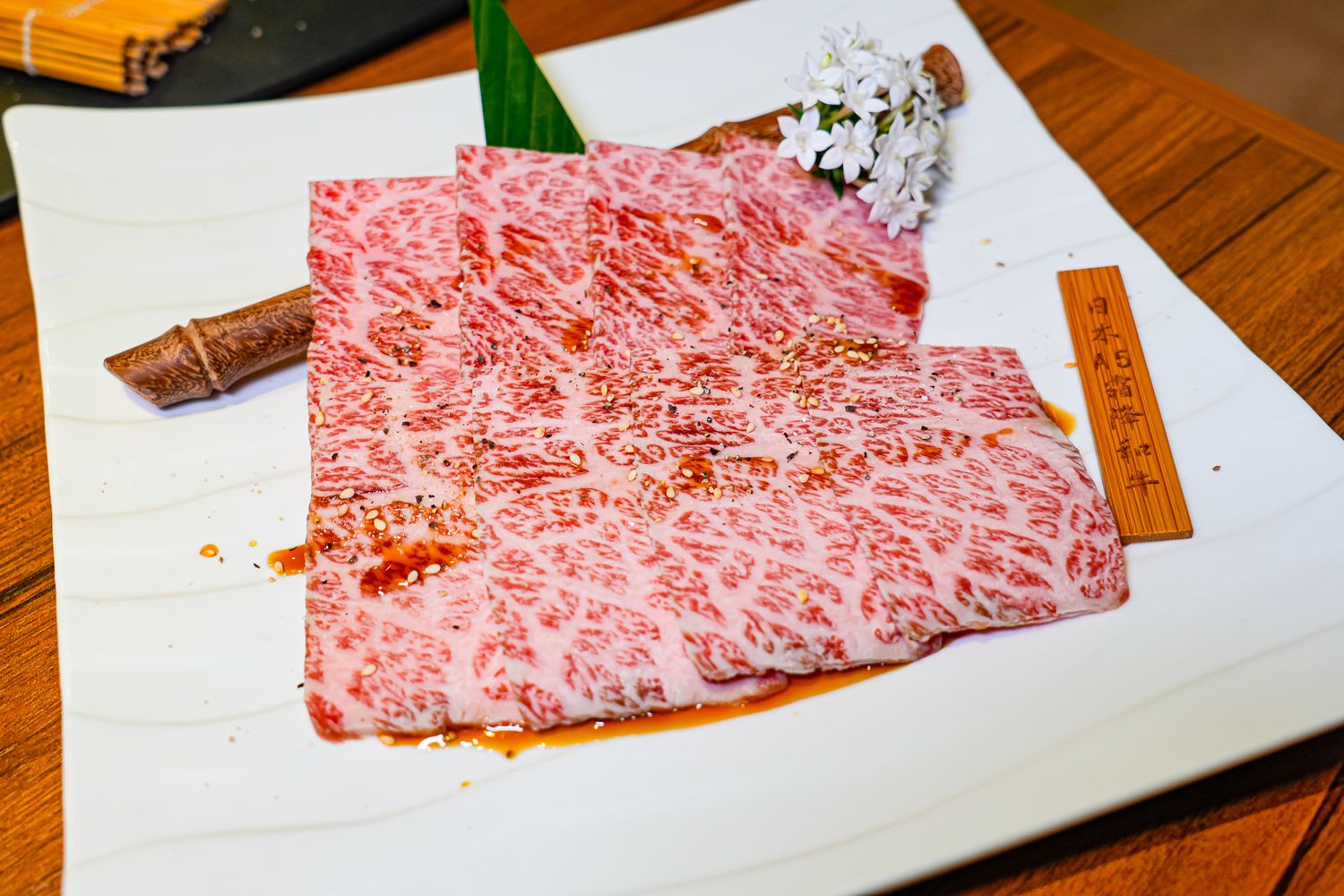 禧太炭火燒肉店｜必吃頂級日本熊本和王和牛，國父紀念館燒肉新指標! @混血珊莎的奇幻旅程