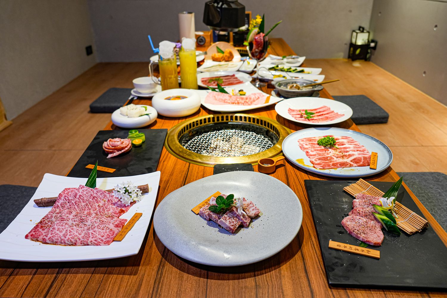 禧太炭火燒肉店｜必吃頂級日本熊本和王和牛，國父紀念館燒肉新指標! @混血珊莎的奇幻旅程