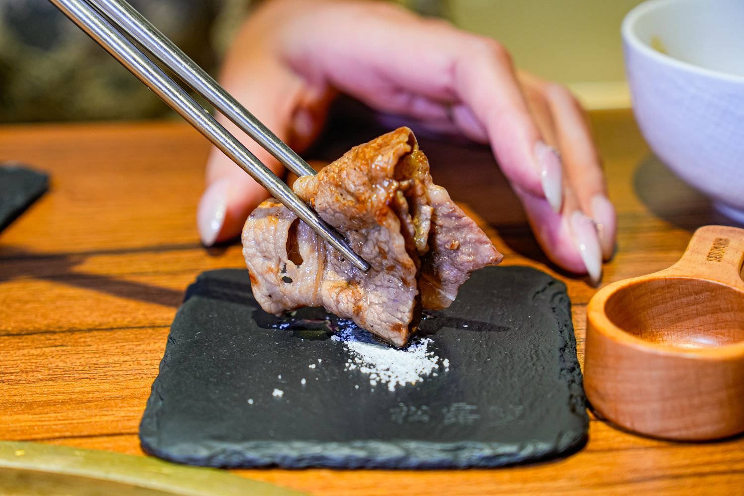 禧太炭火燒肉店｜必吃頂級日本熊本和王和牛，國父紀念館燒肉新指標! @混血珊莎的奇幻旅程