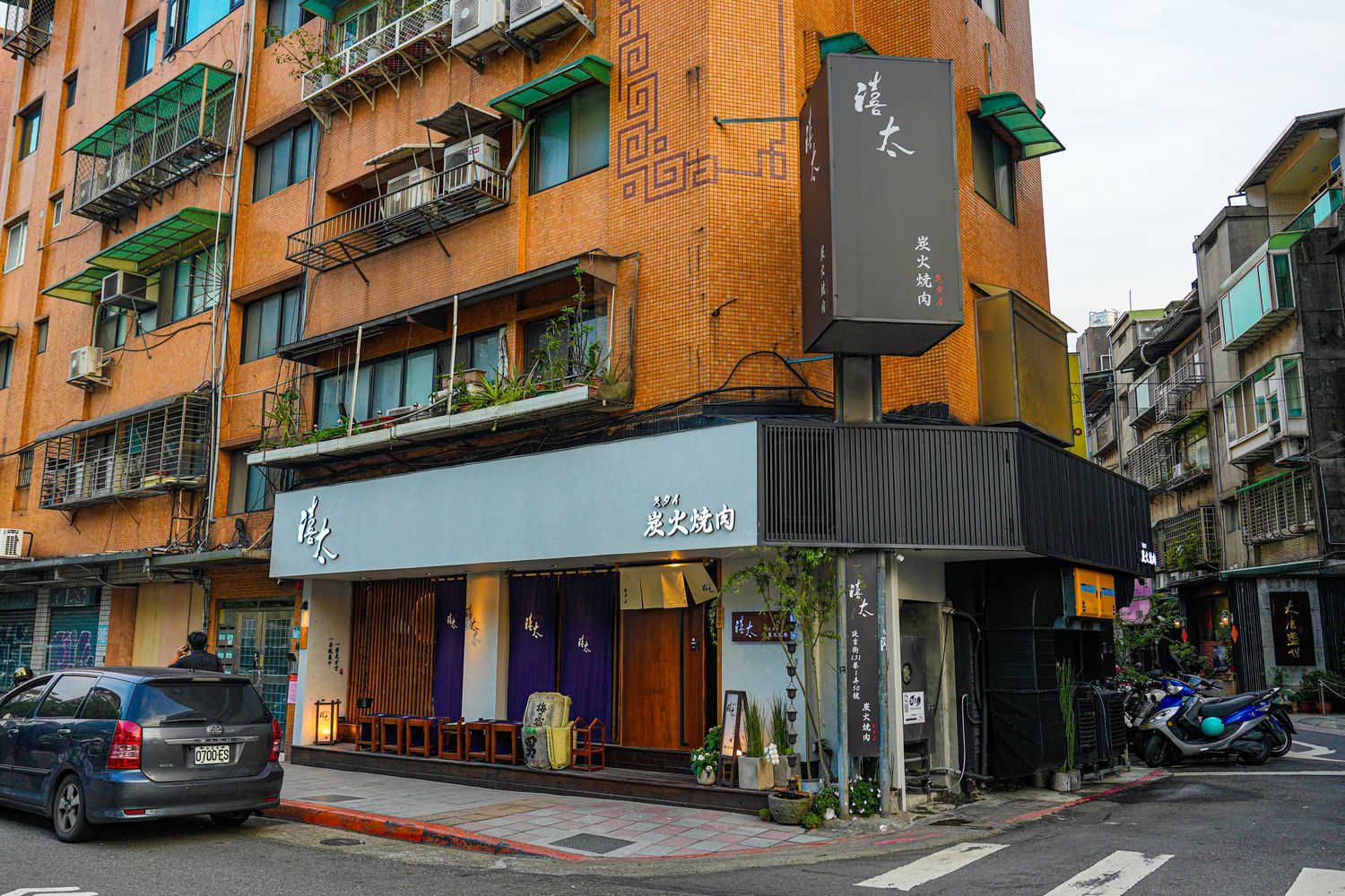 禧太炭火燒肉店｜必吃頂級日本熊本和王和牛，國父紀念館燒肉新指標! @混血珊莎的奇幻旅程