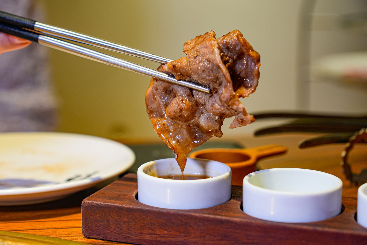 禧太炭火燒肉店｜必吃頂級日本熊本和王和牛，國父紀念館燒肉新指標! @混血珊莎的奇幻旅程