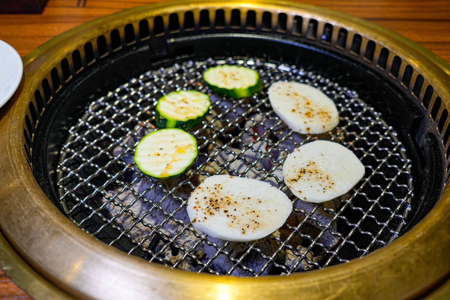 禧太炭火燒肉店｜必吃頂級日本熊本和王和牛，國父紀念館燒肉新指標! @混血珊莎的奇幻旅程