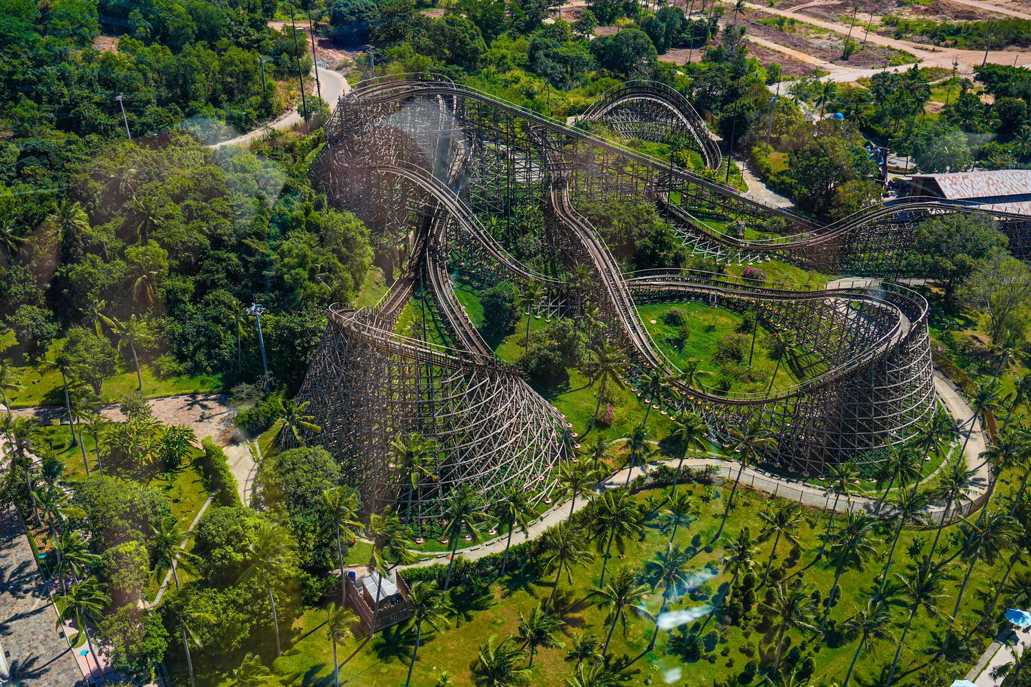 2025 太陽世界自然公園｜富國島推薦水陸樂園，纜車.門票.營業時間遊玩攻略! @混血珊莎的奇幻旅程