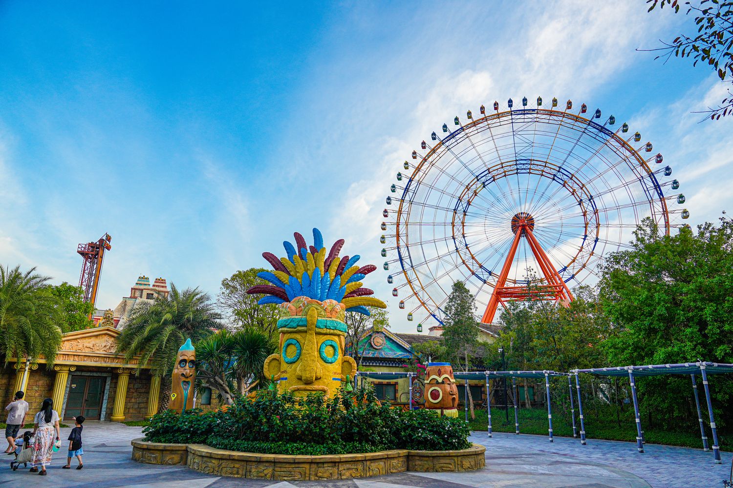 2025 富國島珍珠遊樂園 VinWonders Phu Quoc｜煙火、設施、表演遊玩攻略! @混血珊莎的奇幻旅程