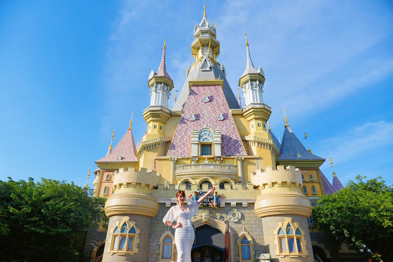 2025 富國島珍珠遊樂園 VinWonders Phu Quoc｜煙火、設施、表演遊玩攻略! @混血珊莎的奇幻旅程