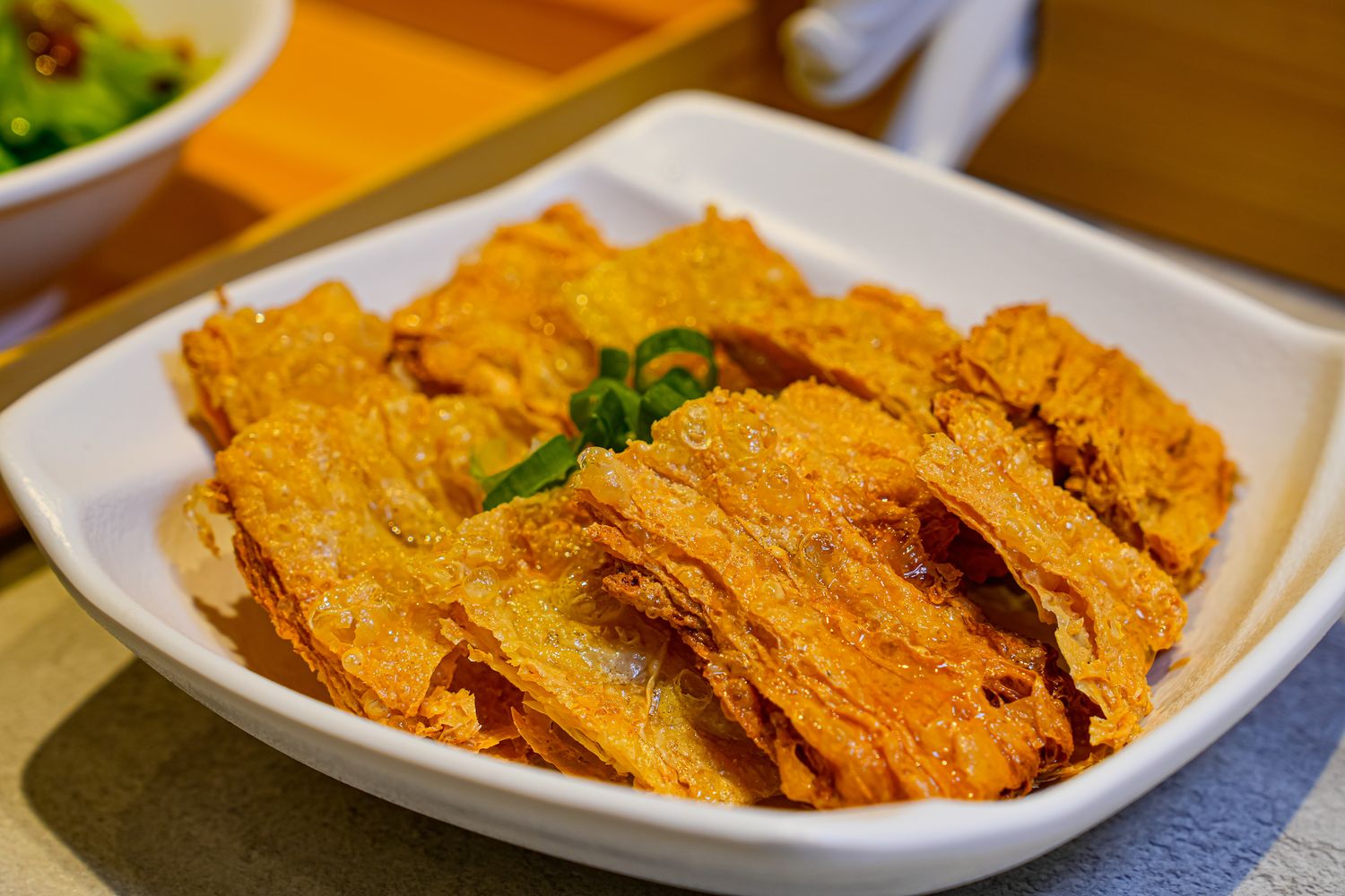 漁聞樂小卷米粉滷肉飯｜自家漁船捕撈新鮮漁貨，免百元高CP值台電大樓站美食! @混血珊莎的奇幻旅程