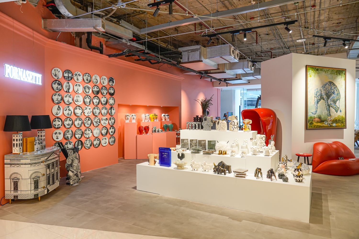 曼谷四面佛商場Erawan Bangkok|近BTS Chit Lom 奇隆站,參拜購物網美餐廳一日遊! @混血珊莎的奇幻旅程 曼谷四面佛商場Erawan Bangkok|近BTS Chit Lom 奇隆站,參拜購物網美餐廳一日遊! @混血珊莎的奇幻旅程