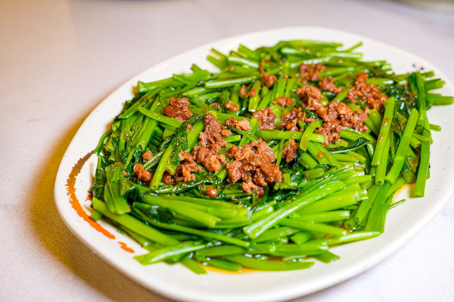 新竹城隍廟美食推薦│九添福牛肉麵，隱藏版米其林實力好店！超浮誇大份量牛肉麵，在地人也大推! @混血珊莎的奇幻旅程