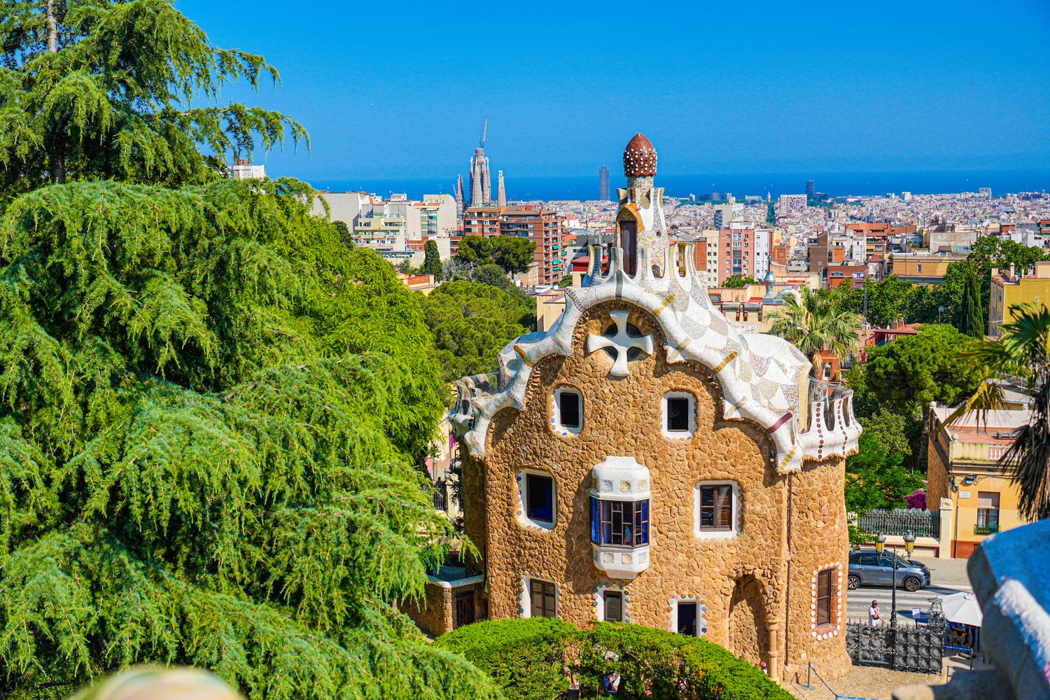 巴塞隆納｜奎爾公園 Park Güell 交通、門票、地圖攻略一次看! @混血珊莎的奇幻旅程