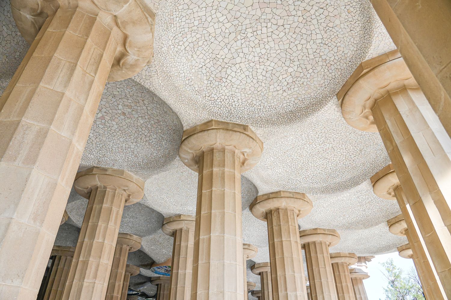 巴塞隆納｜奎爾公園 Park Güell 交通、門票、地圖攻略一次看! @混血珊莎的奇幻旅程