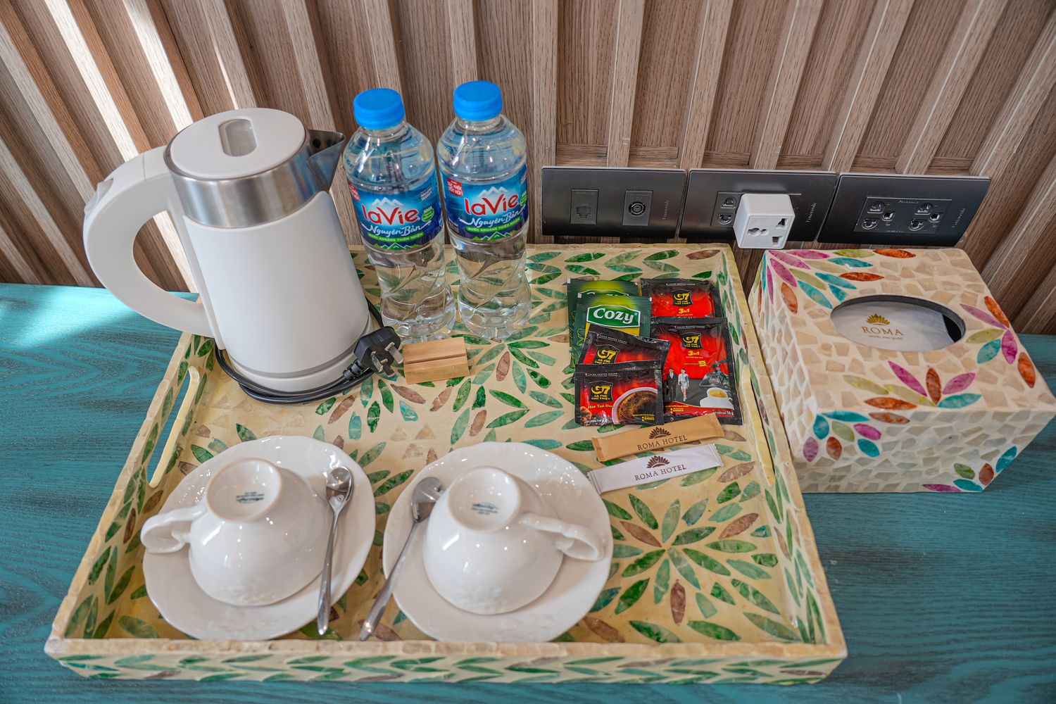 Roma Hotel Phu Quoc｜富國島日落小鎮住宿，進纜車站陽台賞海上煙火! @混血珊莎的奇幻旅程
