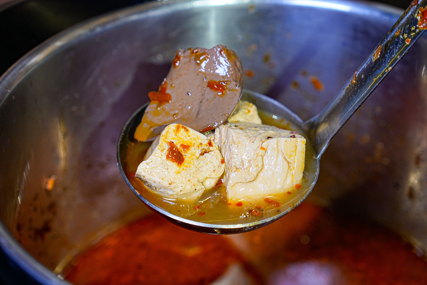 饗燒肉亭｜中壢燒烤吃到飽，厚片和牛牛排桌邊現切 ! @混血珊莎的奇幻旅程