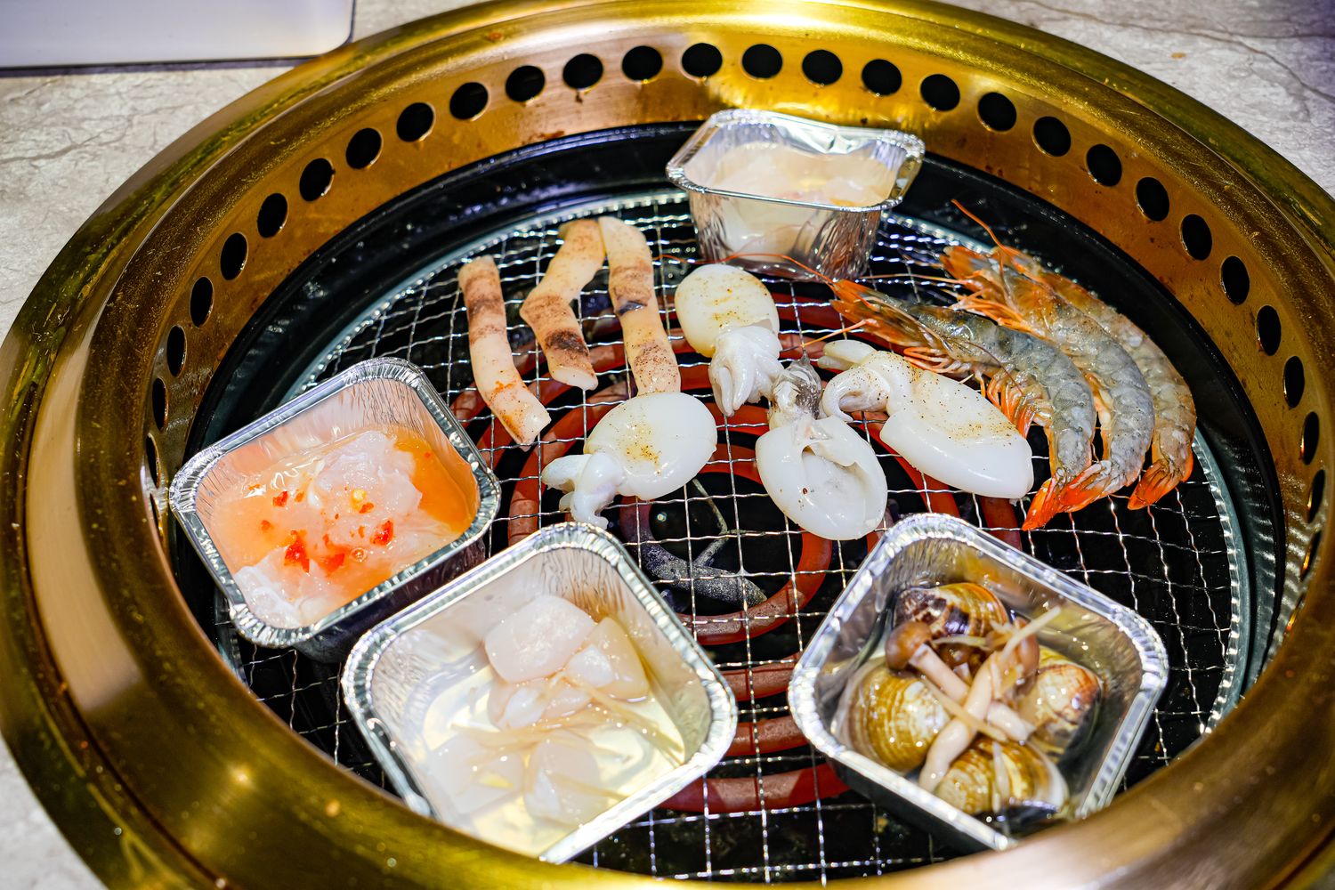 饗燒肉亭｜中壢燒烤吃到飽，厚片和牛牛排桌邊現切 ! @混血珊莎的奇幻旅程