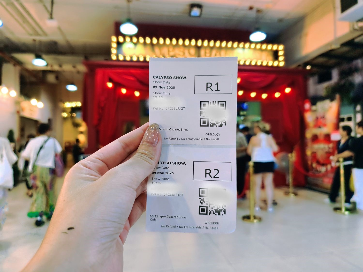 Calypso Cabaret Show 克里普索人妖秀|曼谷河濱夜市 Asiatique 必看,門票、交通、表演心得! @混血珊莎的奇幻旅程 Calypso Cabaret Show 克里普索人妖秀|曼谷河濱夜市 Asiatique 必看,門票、交通、表演心得! @混血珊莎的奇幻旅程