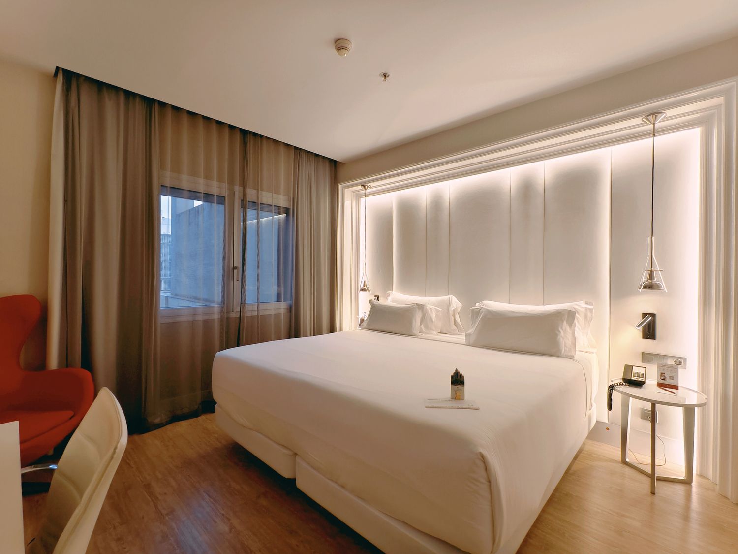 【巴塞隆納住宿推薦】Hotel NH Collection Barcelona Gran Hotel Calderón｜市中心五星住宿首選 @混血珊莎的奇幻旅程